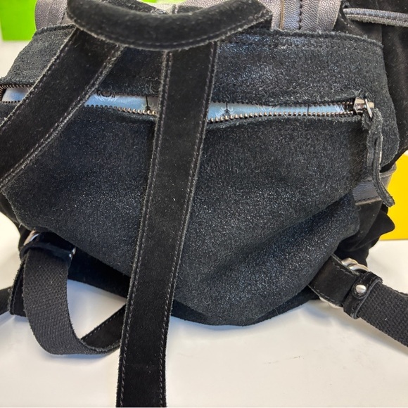 Mila Louise Paris Black Leather and Suede purse Backpack excellent condition main image 6